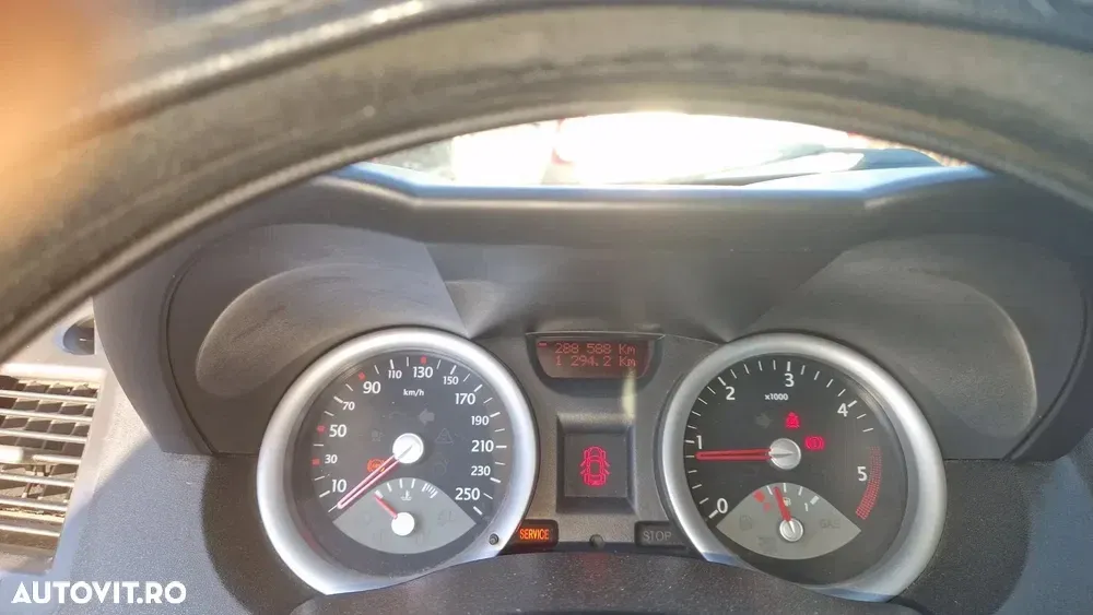 Renault Mégane 1.9dCi Privilege — imagine 3