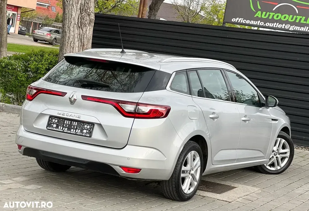 Renault Mégane IV ENERGY dCi 110 LIMITED — imagine 2