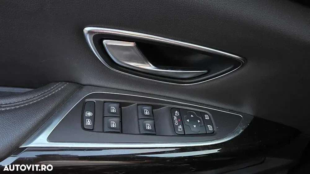 Renault Espace V — imagine 4