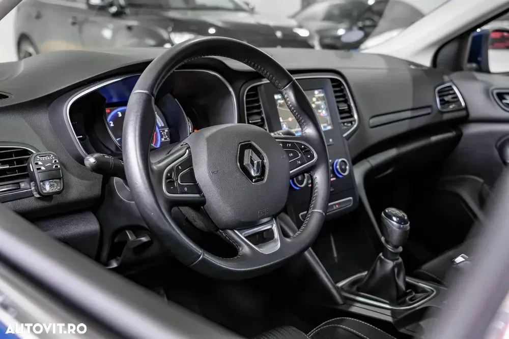 Renault Mégane IV TCe GPF Zen — imagine 6