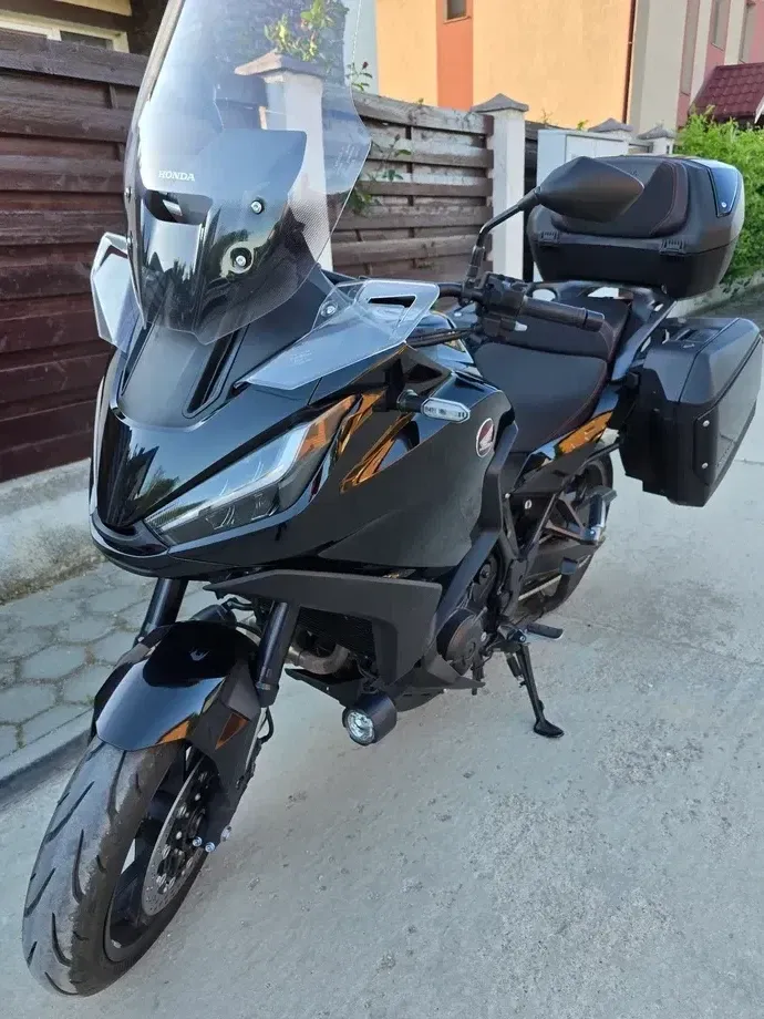 Honda NT 1100 — imagine 3