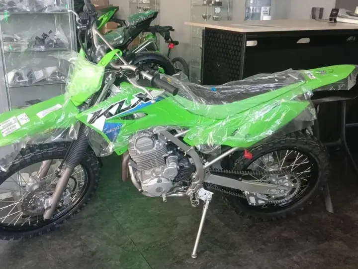 Kawasaki KLX 230R S