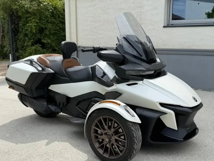 Can-Am Spyder