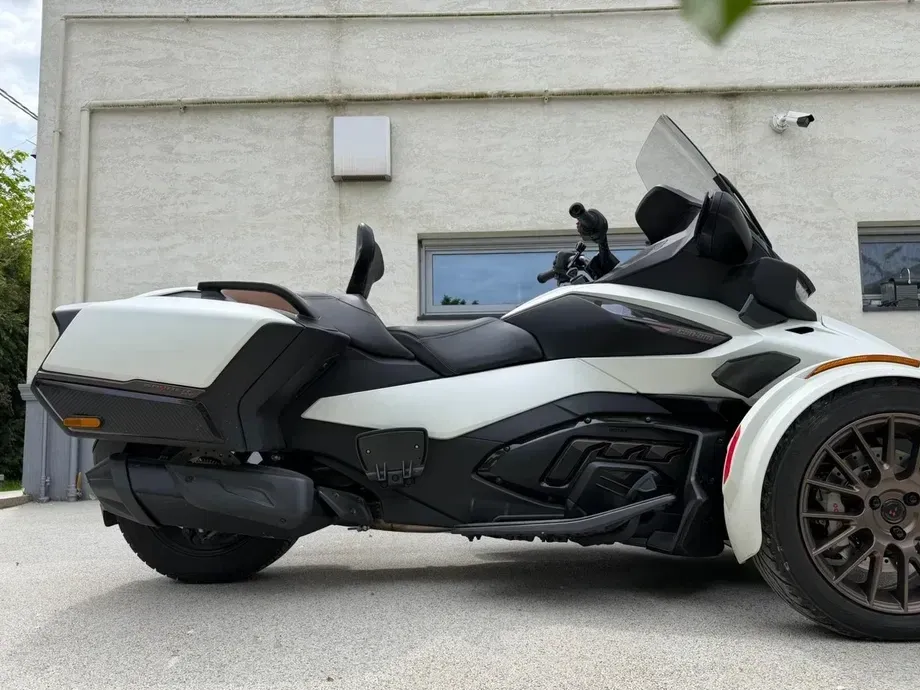 Can-Am Spyder — imagine 5