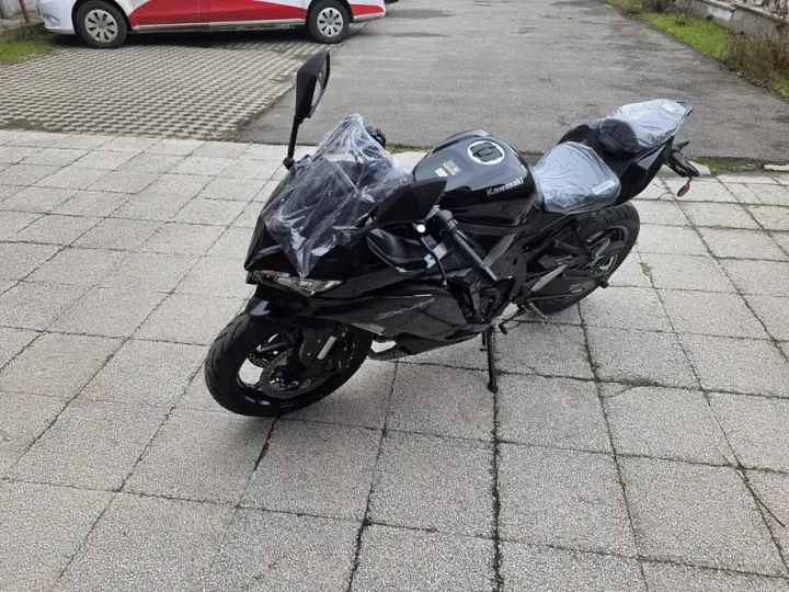 Kawasaki Ninja ZX-4R
