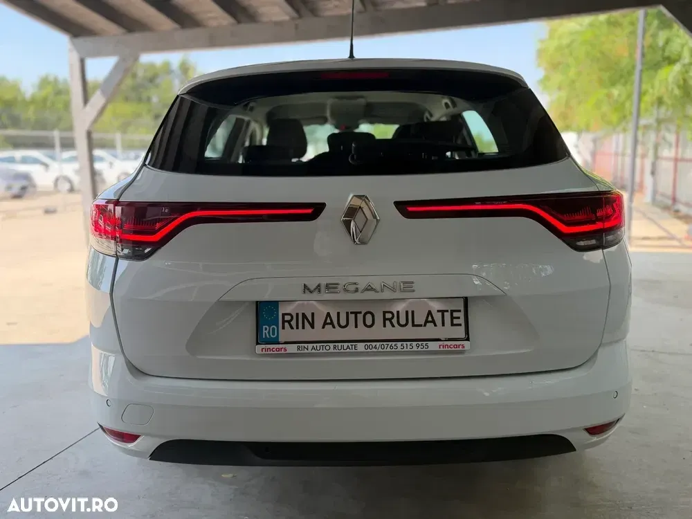 Renault Mégane IV TCe 140 GPF BUSINESS EDITION — imagine 6