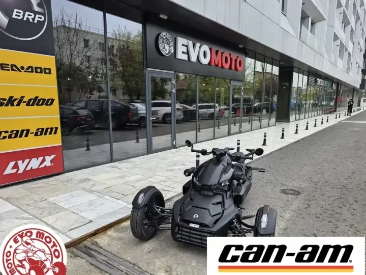 Can-Am Ryker 900