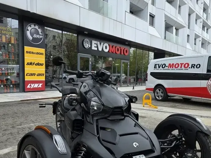 Can-Am Ryker 900