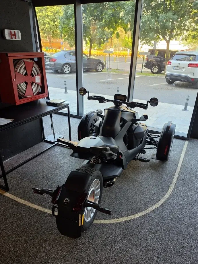 Can-Am Ryker 900 — imagine 6