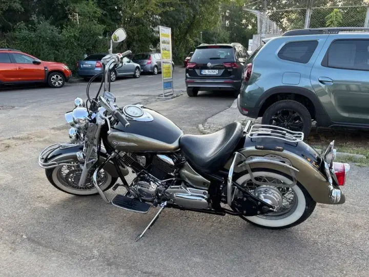 Yamaha XVS 1100 V-Star Classic