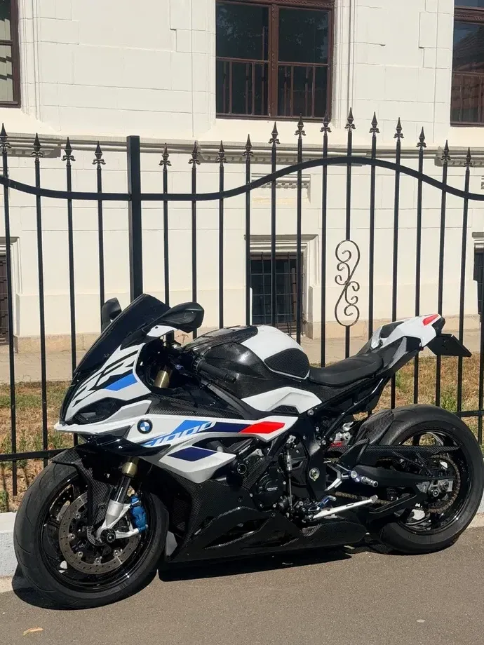 BMW S1000RR — imagine 4