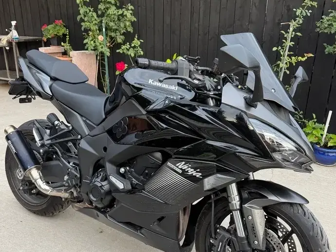 Kawasaki 1000SX