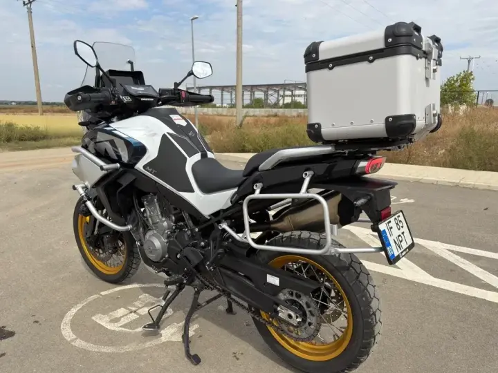 CF Moto 800 MT Explore Edition