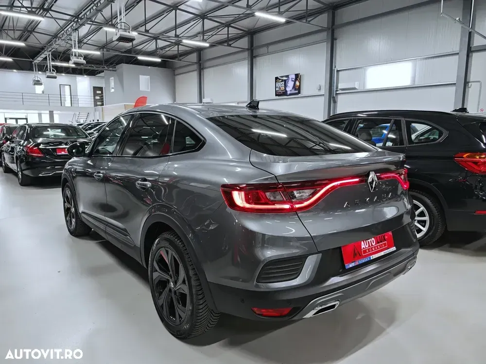 Renault Arkana E-TECH RS Line — imagine 5