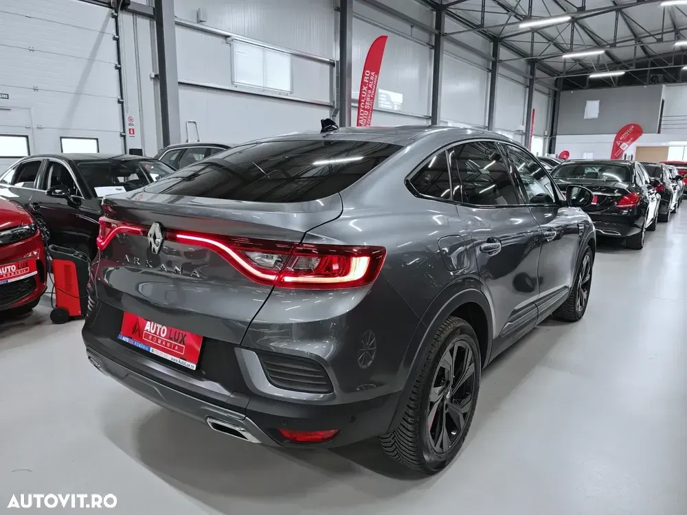 Renault Arkana E-TECH RS Line — imagine 4