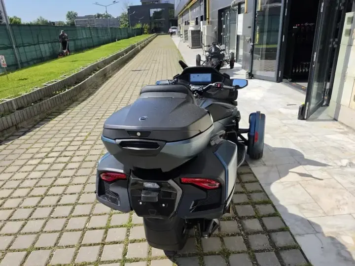 Can-Am Spyder