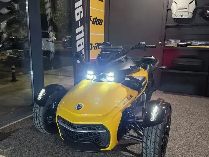 Can-Am Spyder