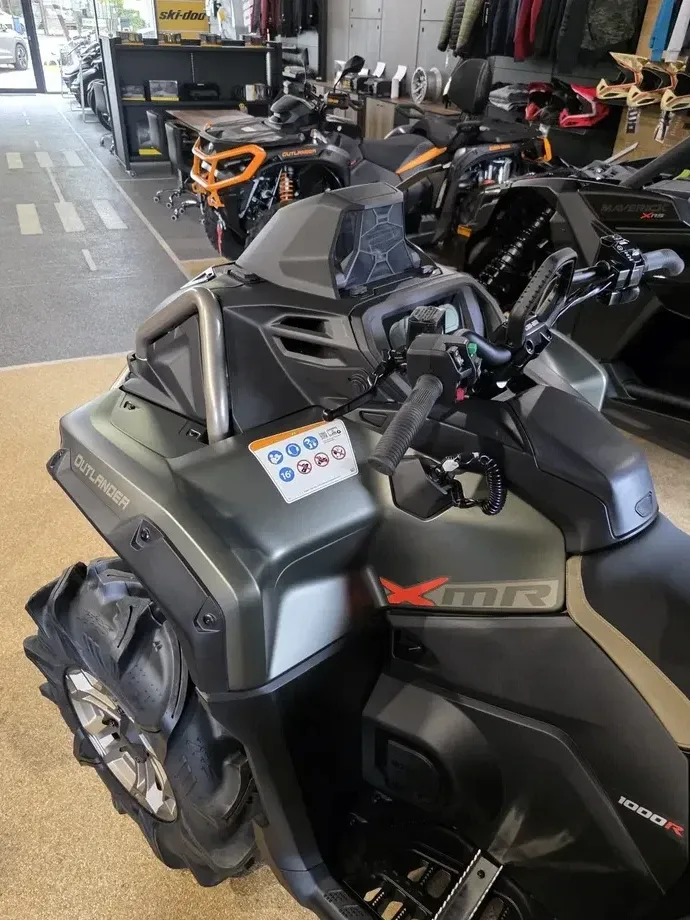 Can-Am Outlander — imagine 6