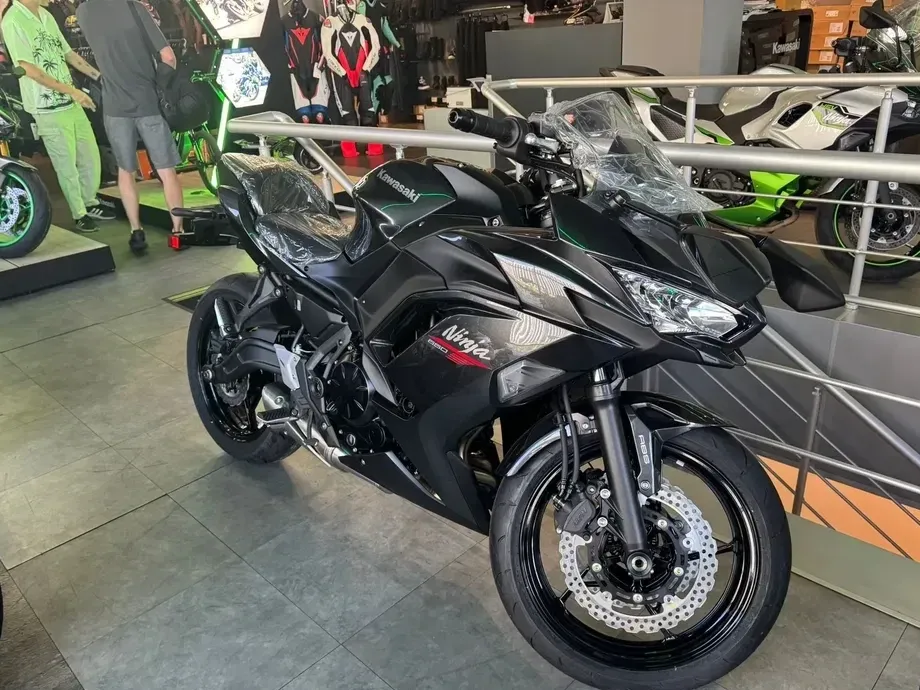 Kawasaki Ninja 650 — imagine 3