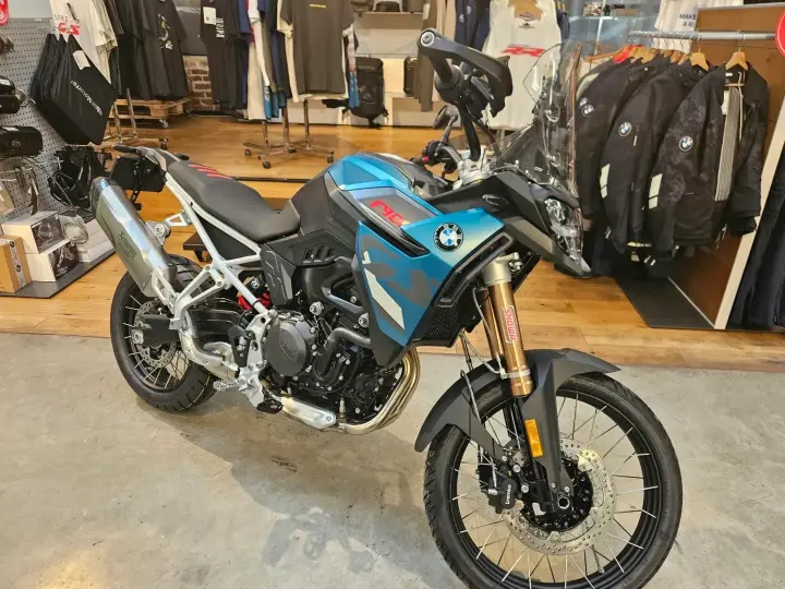 BMW F 900 GS
