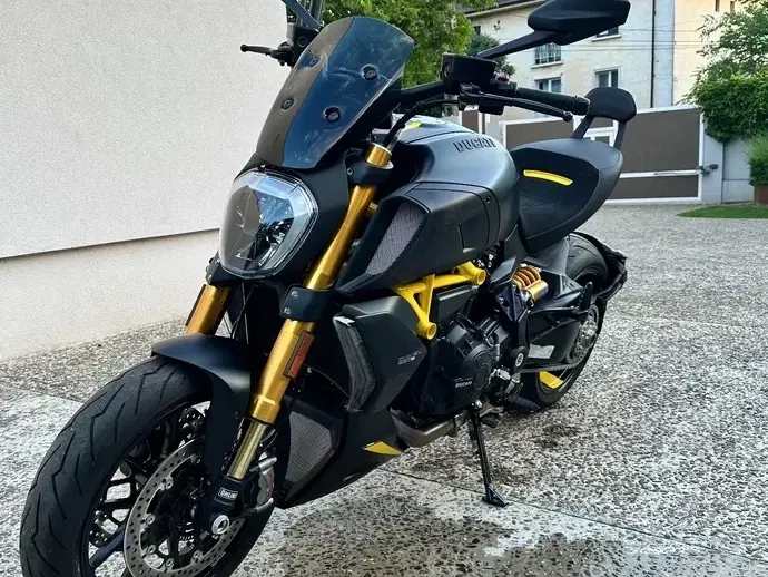 Ducati Diavel