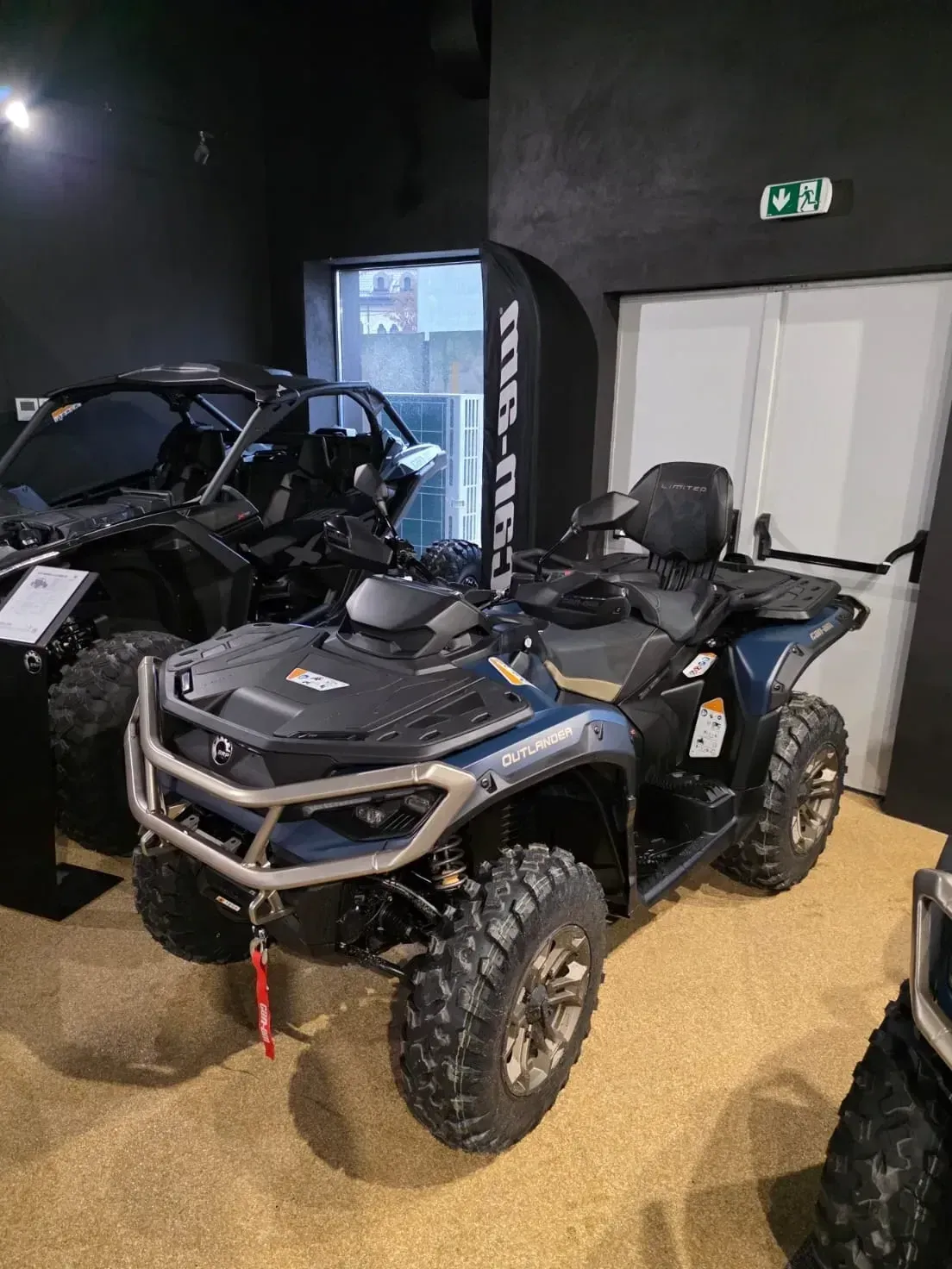 Can-Am Outlander Max — imagine 6