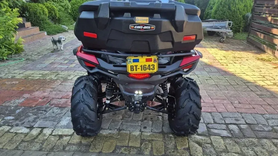 Can-Am Outlander Max — imagine 5