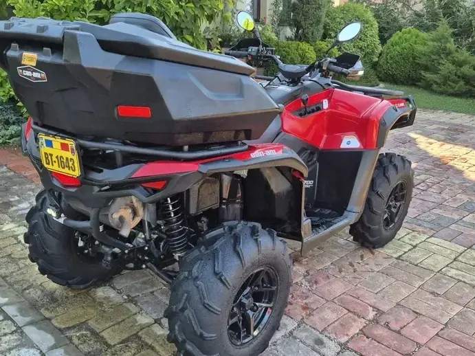 Can-Am Outlander Max