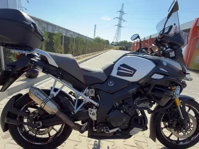 Suzuki DL 1000 V-Strom