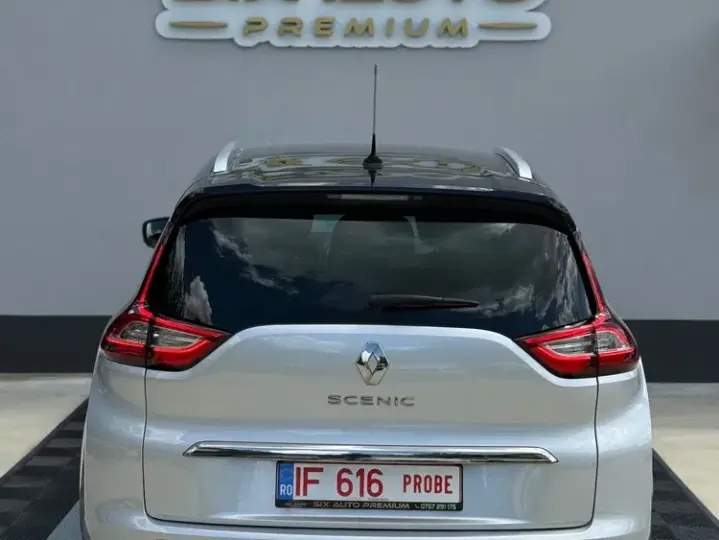 Renault Grand Scenic 1.6 dCi Stop&Start Energy Privilege