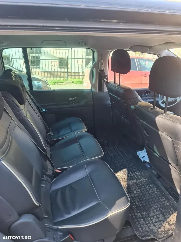 Renault Espace IV 2.0 dCi Privilege — imagine 4