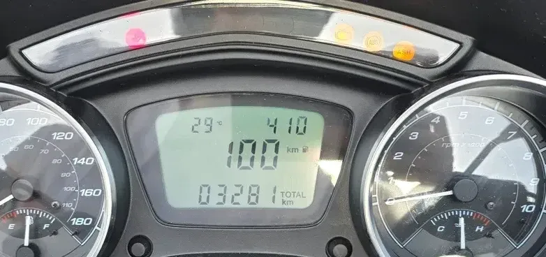 Piaggio MP3 500 Sport ABS — imagine 2