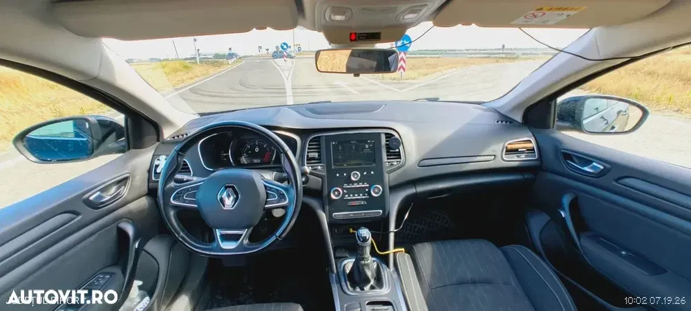 Renault Mégane IV 1.5 dCI Color Edition — imagine 3