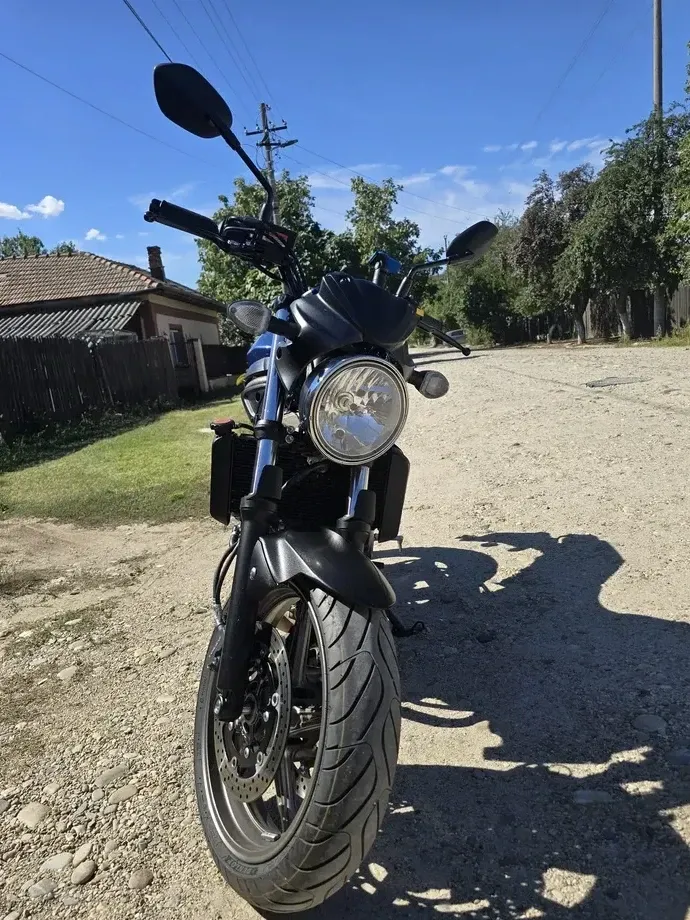 Suzuki SV650 — imagine 4