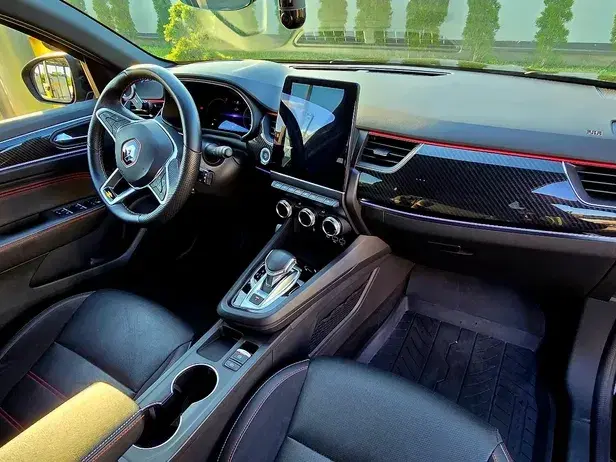 Renault Arkana E-TECH RS Line