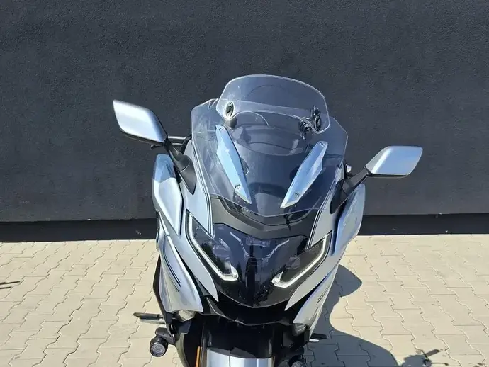 BMW K1600B Bagger