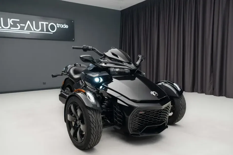 Can-Am Spyder — imagine 2
