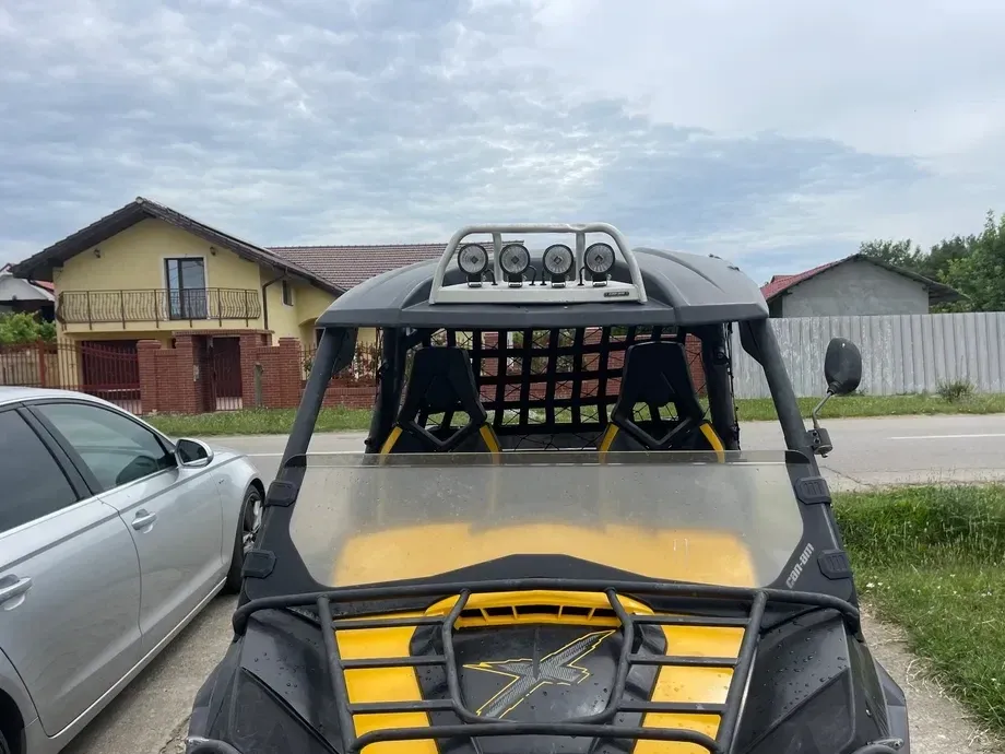 Can-Am Commander 1000 xtp — imagine 6