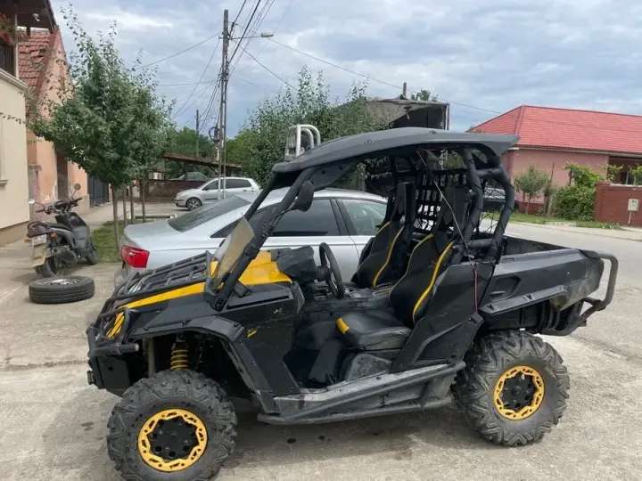 Can-Am Commander 1000 xtp