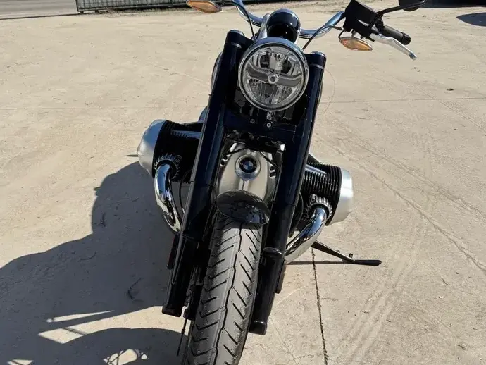 BMW R 18 First Edition