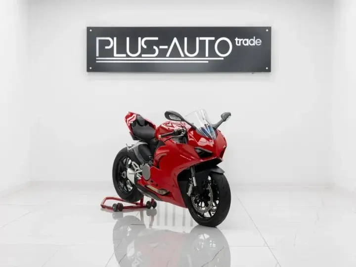 Ducati Panigale V2