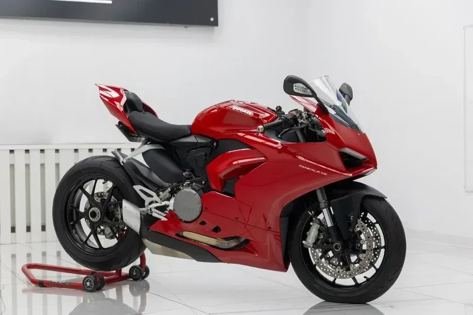 Ducati Panigale V2 — imagine 6