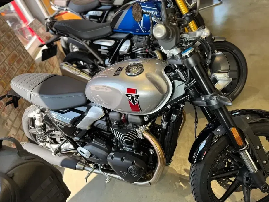 Triumph Speed Twin — imagine 2