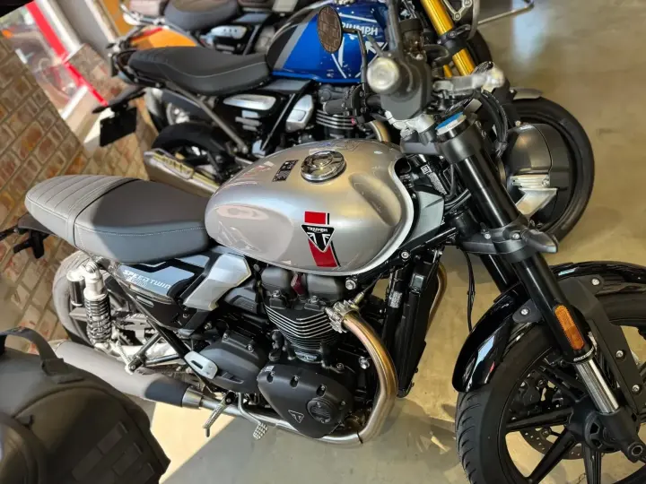 Triumph Speed Twin