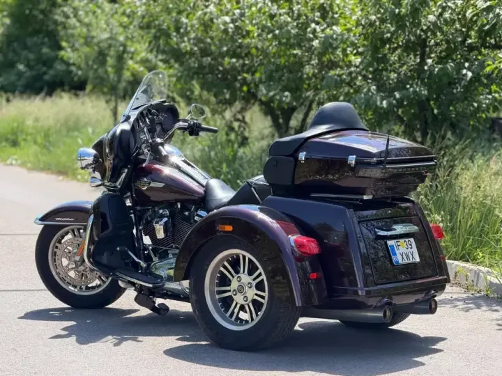 Harley-Davidson Tri Glide Ultra 114
