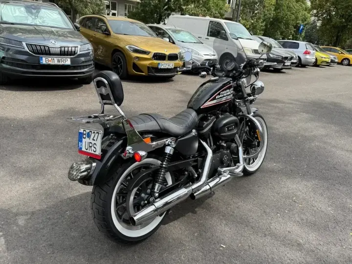 Harley-Davidson XL 883R Sportster