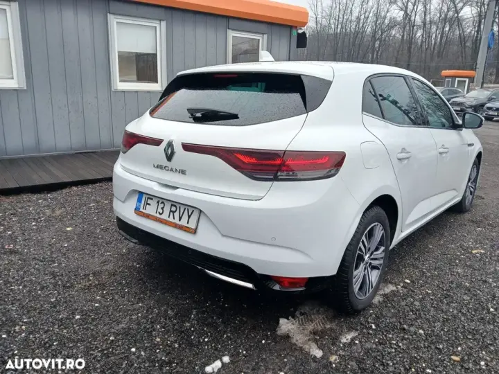 Renault Mégane IV Blue dCi 116 EDC Intens