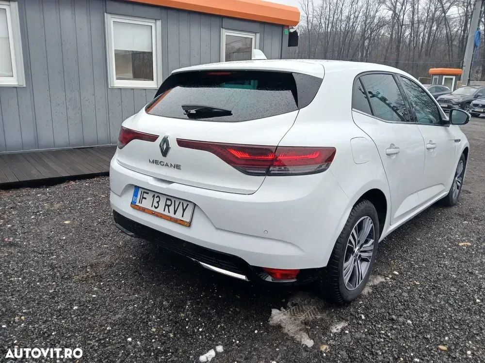 Renault Mégane IV Blue dCi 116 EDC Intens — imagine 3