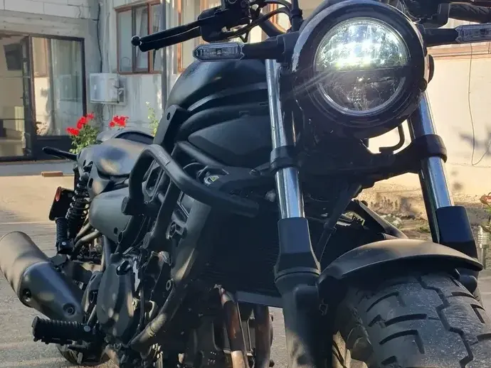 Kawasaki Eliminator 500