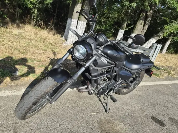 Kawasaki Eliminator 500
